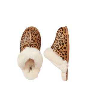 UGG Leopard Animal Print Scuffette Slippers‎ Size 5